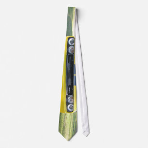 Muscle Challenger Tie