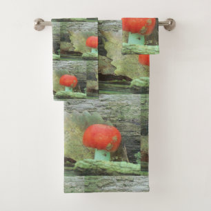 Mushroom In The Woods Bath Towel Set