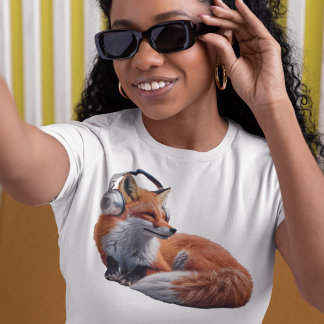 Music fox funny  T-Shirt