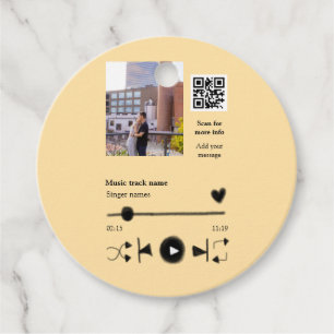 Music player personalized couple love q r code tex favour tags