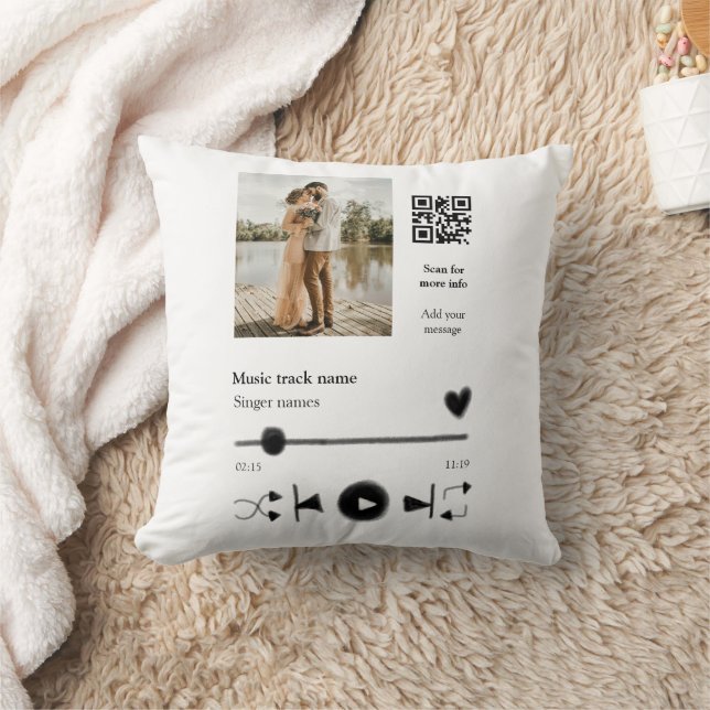 Music player personalized couple love q r code tex throw pillow (Blanket)