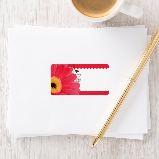 Musical Fuchsia Gerber Daisy Russet Heart Label (Insitu)