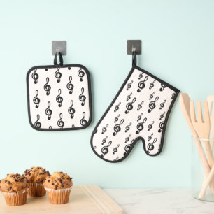 Musical Treble Clef Pattern Simple Oven Mitt & Pot Holder Set