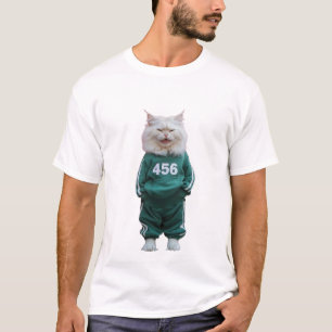 My cat is in my shirt