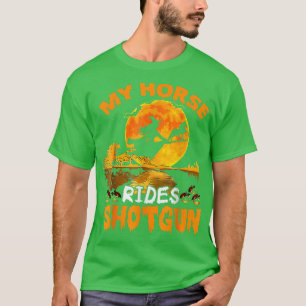 My Horse Rides Shot Witch Fly Broomstick Bat Hallo T-Shirt