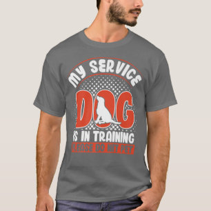 My service dog is in training Please do not pet T-Shirt