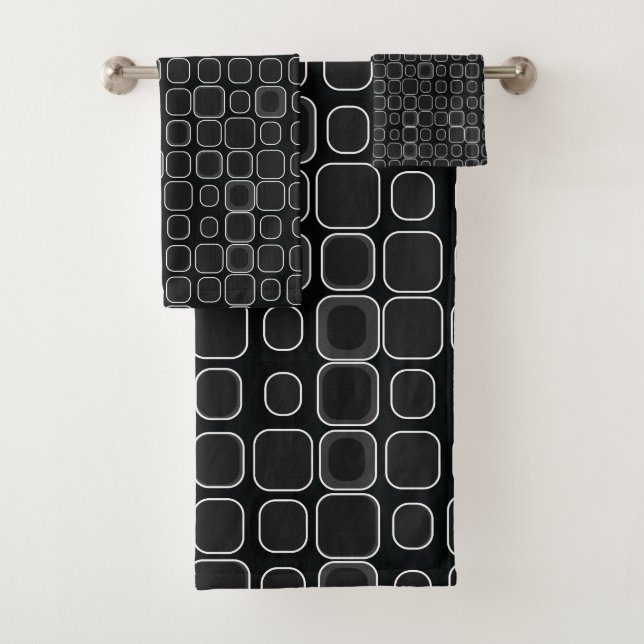Mydeas | Black & White Outline Retro Squares Bath Towel Set (Insitu)