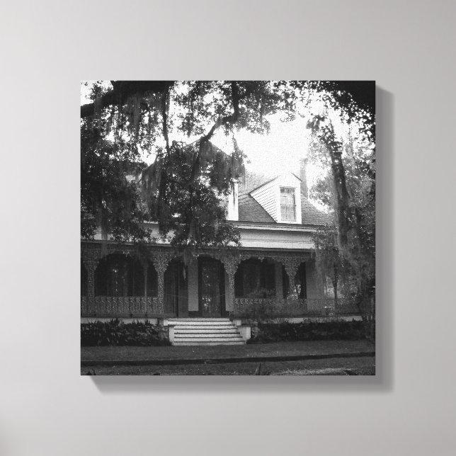 Myrtles Plantation in black and white Canvas Print (Front)