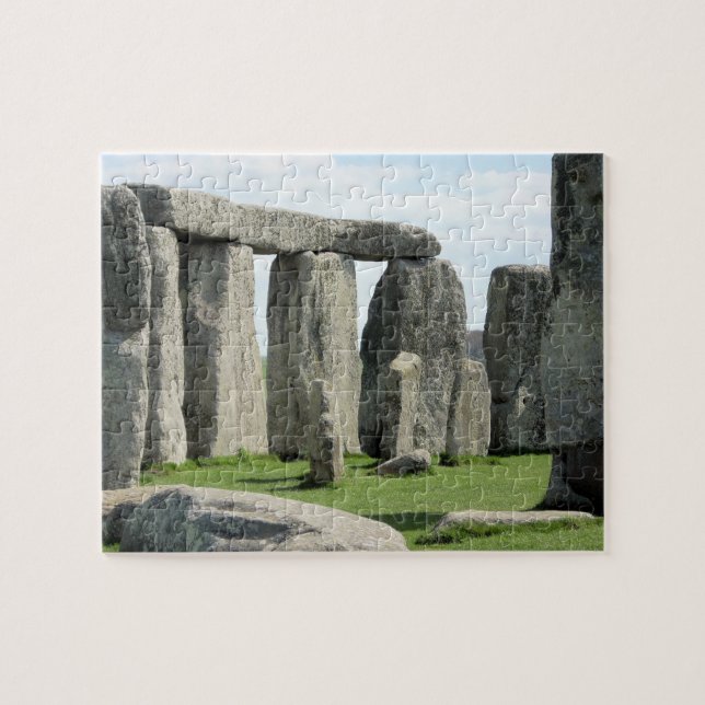 Mysterious Stonehenge in England Jigsaw Puzzle (Horizontal)