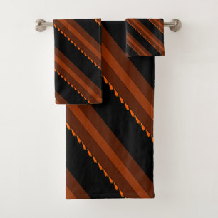 Mystic Red Diagonal Stripe Bath Towel Set