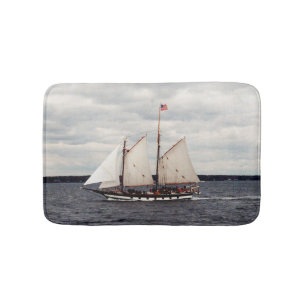 Mystic Whaler bathmat
