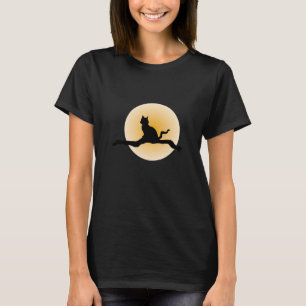 Mystical Black Cat Under Full Moon - Halloween Des T-Shirt