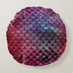 Mystical Dark Mermaid Scales & Ocean Trident illow Round Pillow