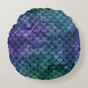 Mystical Dark Mermaid Scales & Ocean Trident illow Round Pillow