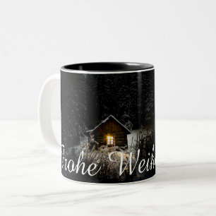 Mystische Hütte im tiefen Wald, Weihnachten Two-Tone Coffee Mug