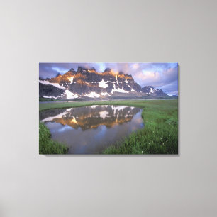 NA, Canada, Alberta, Tonoquin Valley. Jasper Canvas Print