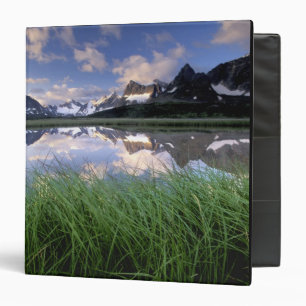 NA, Canada, Alberta, Tonquin Valley. Jasper Binder