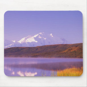 NA, USA, Alaska, Denali NP, Wonder Lake, Mt. Mouse Pad