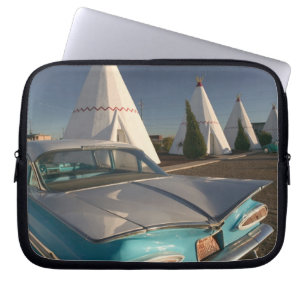NA, USA, Arizona, Holbrook Route 66, Wigwam 2 Laptop Sleeve