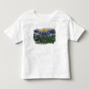 NA, USA, eastern Washington, Old truck with Toddler T-shirt