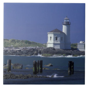 NA, USA, Oregon, Bandon, Coquille Lighthouse Tile
