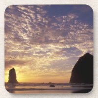 NA, USA, Oregon, Oregon Coast, Canon Beach with
