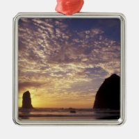 NA, USA, Oregon, Oregon Coast, Canon Beach with