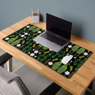 Naïve Rustic Nature Bird Folk Art Desk Mat