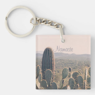 Namaste - porte - clé acrylique des cactus   de