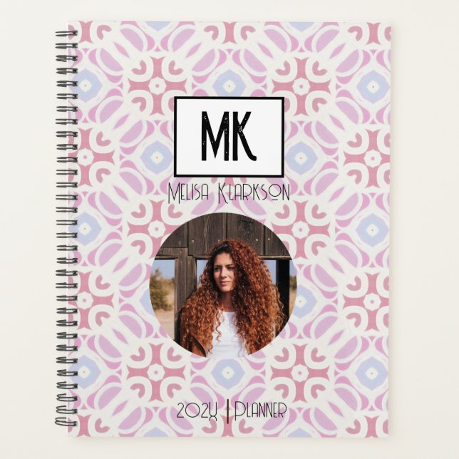 Name Planner with Photo on Grunge Pattern (Front)