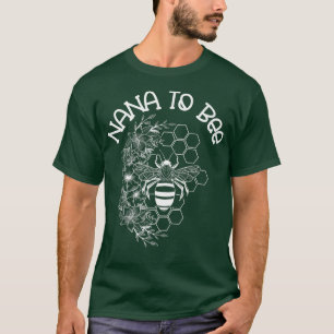 Nana Pregnancy Announcement New Grandma To Be New T-Shirt
