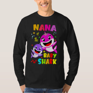 Nana Shark Birthday Nana Shark Family Mother's Da T-Shirt