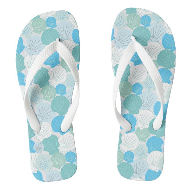 Nantucket Scallop flip flops in beach glass colour (Footbed)