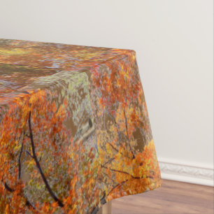 Nappe Abstraite Feuilles d'Automne sur les Arbres