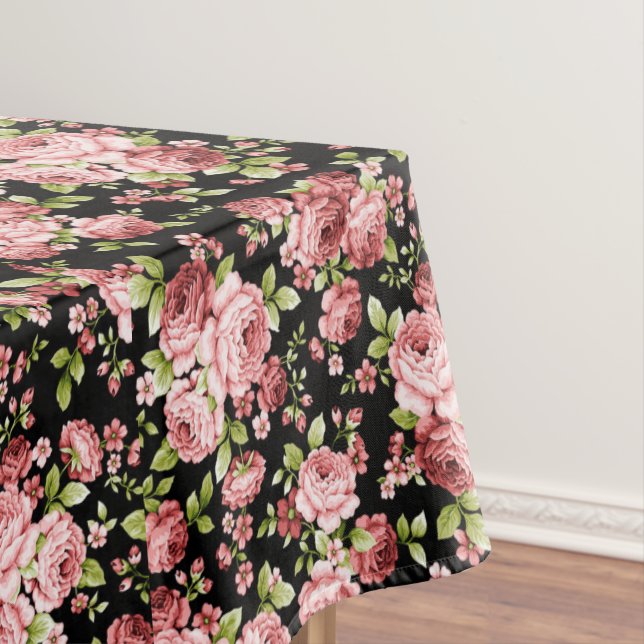 Nappe Beau Roses à motifs floraux avec feuillage vert (In Situ)
