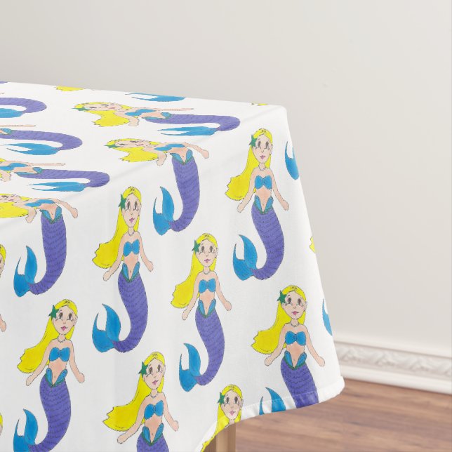 Nappe Blonde nage Sirène fille pourpre Queue Océan Mer (In Situ)
