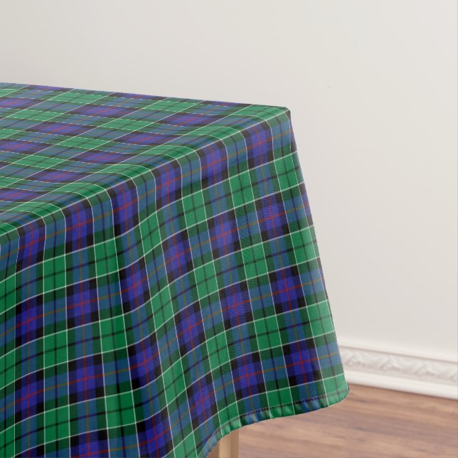 Nappe Clan Leslie Bright Blue et Green Scottish Tartan (In Situ)