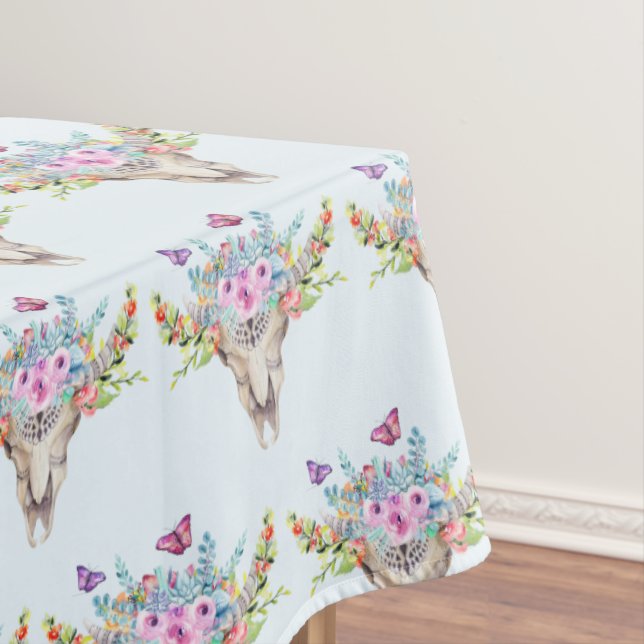 Nappe Crâne animal Boho avec papillons et fleurs (In Situ)