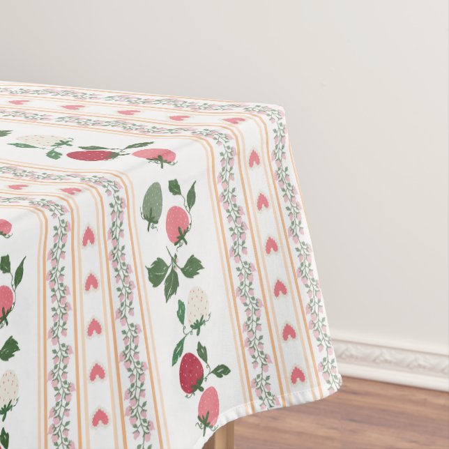 Nappe Cute botanical retro artwork strawberry pattern (In Situ)