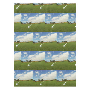 Nappe Des Boules De Golf Bordées Au Drapeau,