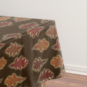 Nappe Feuille d'automne avec la lueur sur la couleur