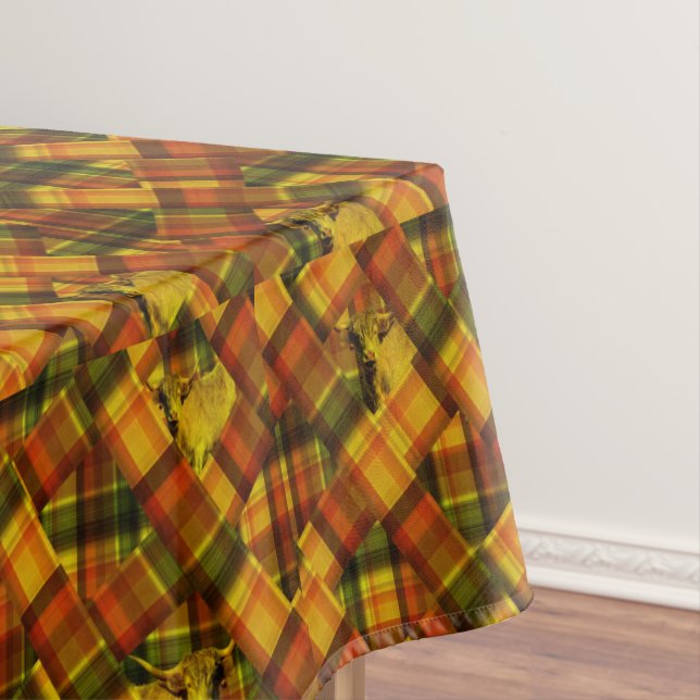 Nappe Highland Cow Tartan Design, (In Situ)