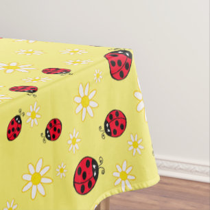 Nappe le motif de fleur mignon girly de coccinelle et de