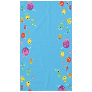Nappe mignonne d'anniversaire d'aquarium de