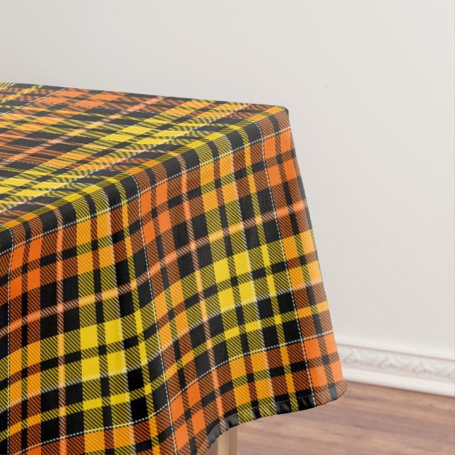Nappe Motif carreaux tartan noir jaune orange (In Situ)