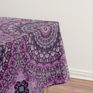 Nappe Motif de médaillon kaléidoscopique violet et rose