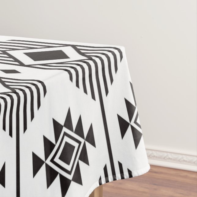 Nappe Motif géométrique ikat noir et blanc (In Situ)