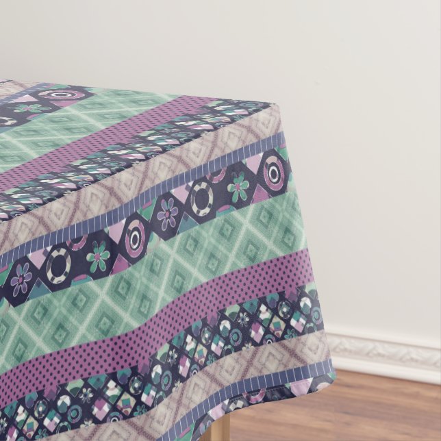 Nappe Patchwork lignes ornementales paces textile boho v (In Situ)