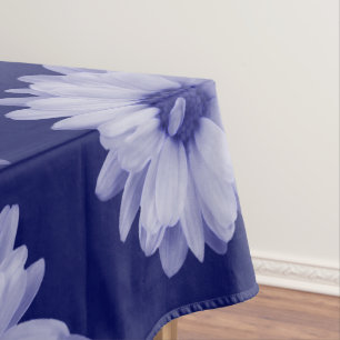 Nappe pétale bleu tordu