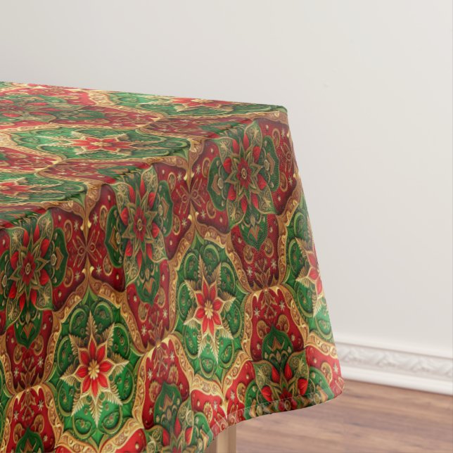 Nappe Red Green Decorative Holiday Tablecloth (In Situ)